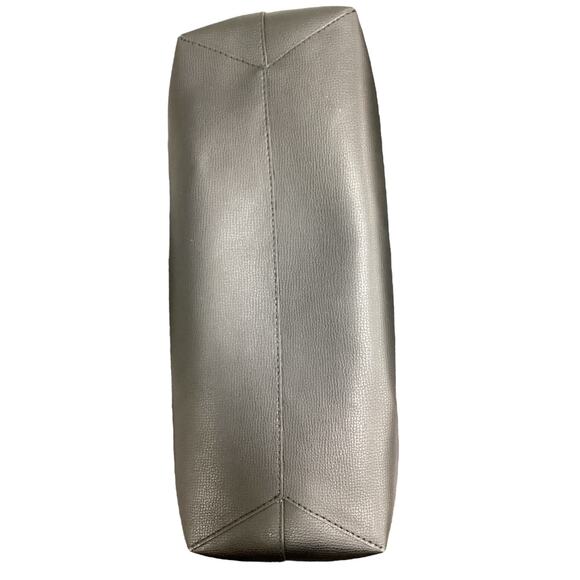 NWOT Kate Spade Tote Women’s 1 Size Big Tote & Wristlet Hook &Eye Closure Black - Picture 7 of 8